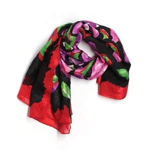 Emanuel Ungaro scarf